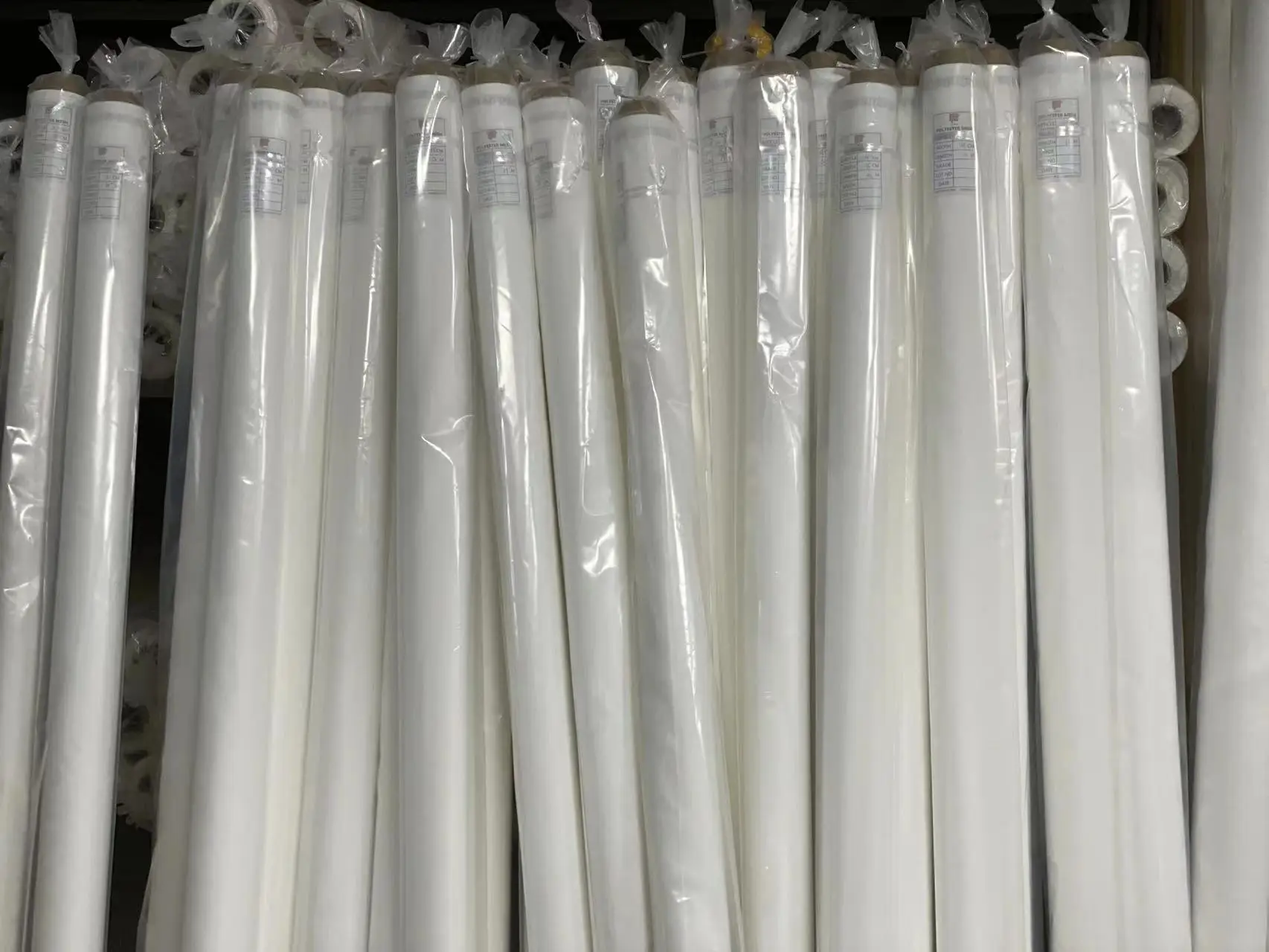 

32T/80Mesh 64um 165cm Width Monofilament Polyester Silk Screen Printing Filter Mesh White 25/50M Polyester Silk Screen Printing