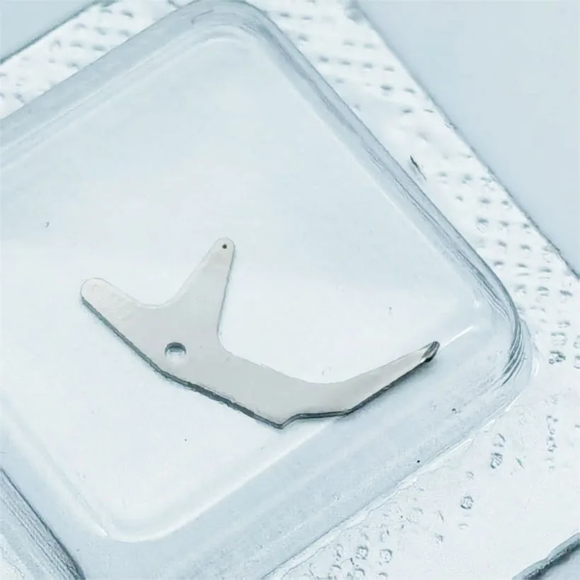 Gli accessori dell'orologio sono adatti per la pressa di temporizzazione del movimento originale ETA7750 7750 Codice di riparazione del movimento meccanico 8080