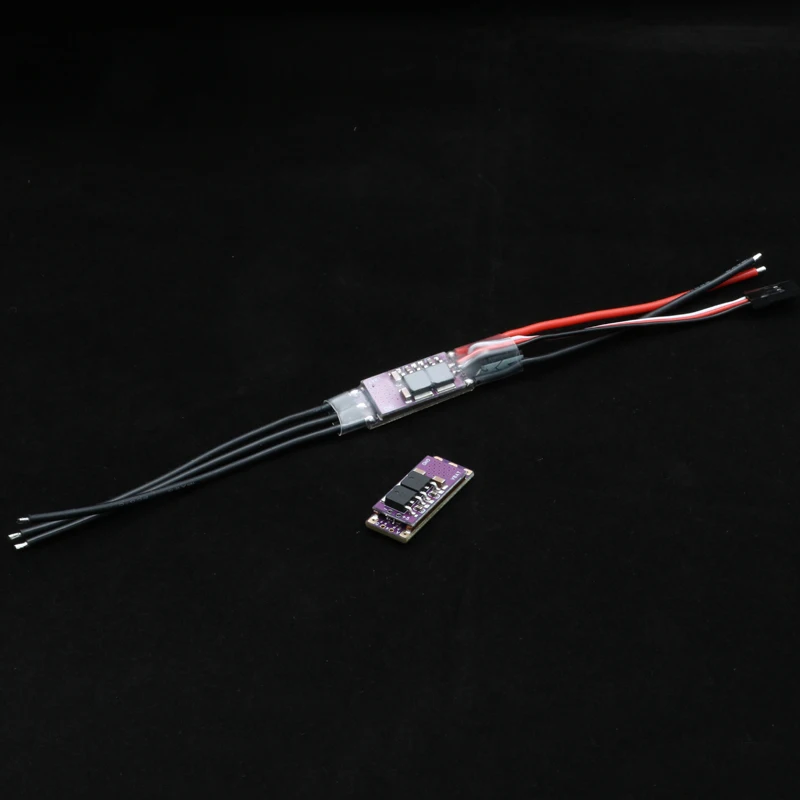 1PC 2-4S 40A 32-bit Brushless ESC AM32 Regolatore di Velocità Elettronico w 5V2A BEC Modulo per 1/18 1/24 SCX24 RC Crawler Car 1/16 Serbatoio