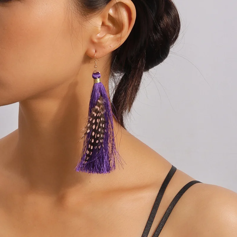 Aihua Boho lange Feder Ohrringe für Frauen schicke Huggies Zigeuner Fransen Ohrringe handgemachte Aussage Schmuck Geschenke – Detail 18