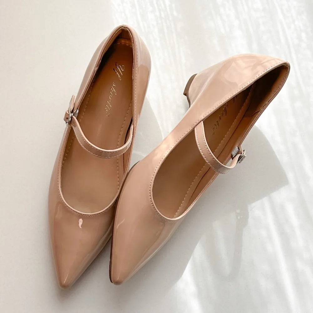 

Woman Shoes Height Increase 7CM Pointed Head Shallow Mouth Shoes Women's Retro Style Patent Leather Thick Heel Mary Jane Shoes