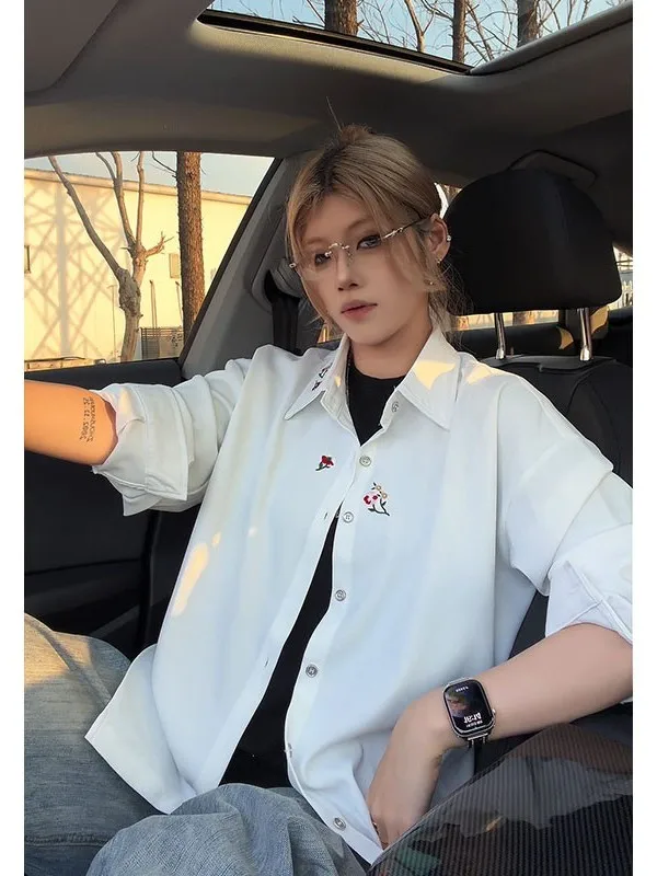 

Новая китайская мужская рубашка с длинным рукавом и вышивкой, весенняя, свободного кроя, с воротником-стойкой, повседневная, для многослойных образов, верхняя одежда