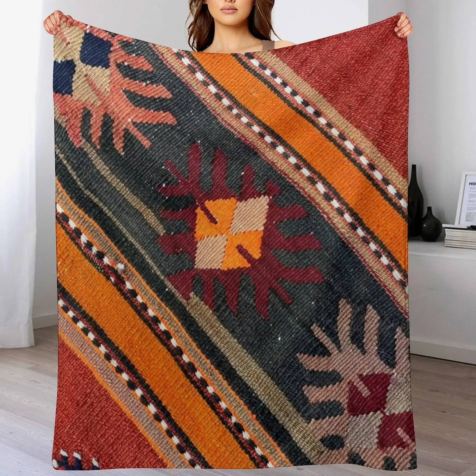Decorative Kilim, Navaho Weave, Woven Textile Throw Blanket Stylish Decor Blanket Gift for Friends Roommate