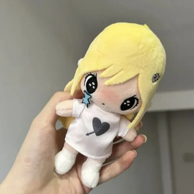 Sweet Cartoon Blonde Girl Plush Keychain Heart Print Top Minimalist Y2K Prop For Backpack Daily Bag Aesthetic Street Decoration