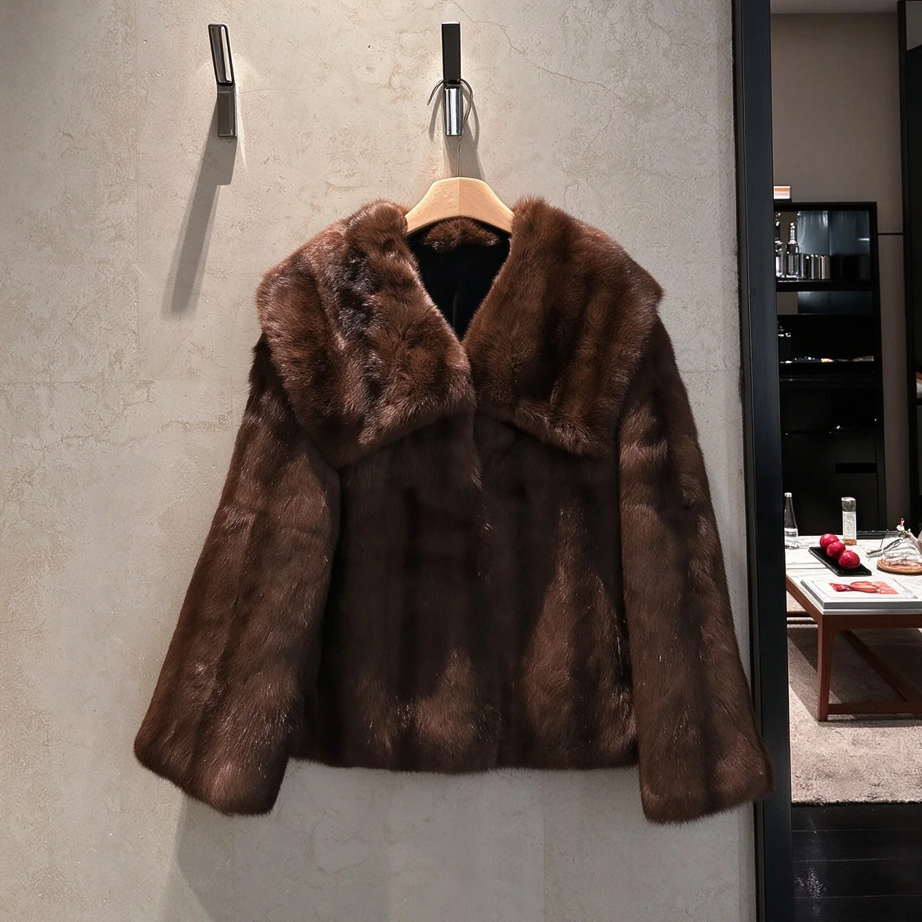 IG Women Wide Shawl Lapel Faux Fur Cropped Jacket, Long Sleeve Vintage Elegant Winter Warm Commuter Party Outerwear