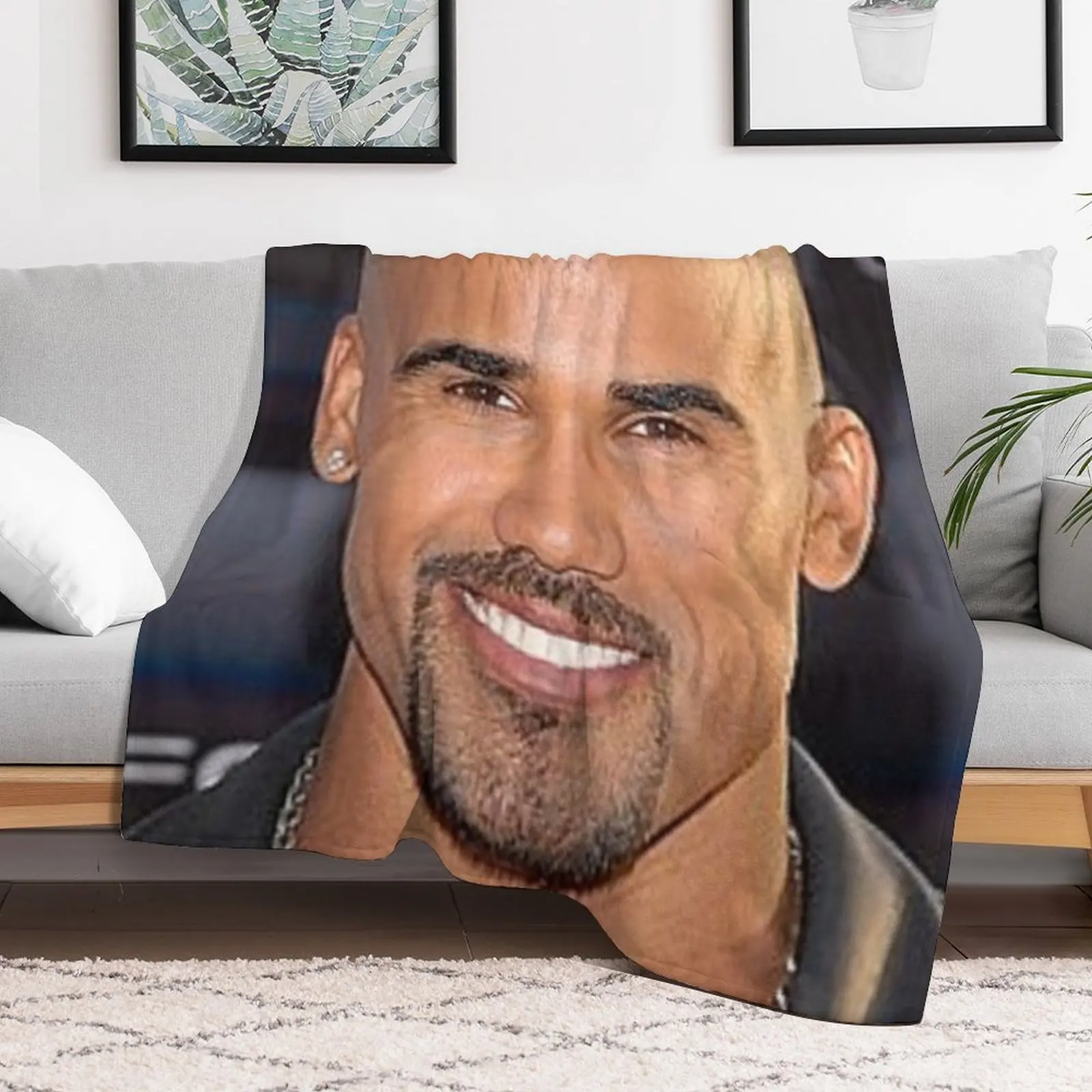 shemar moore Throw Blanket