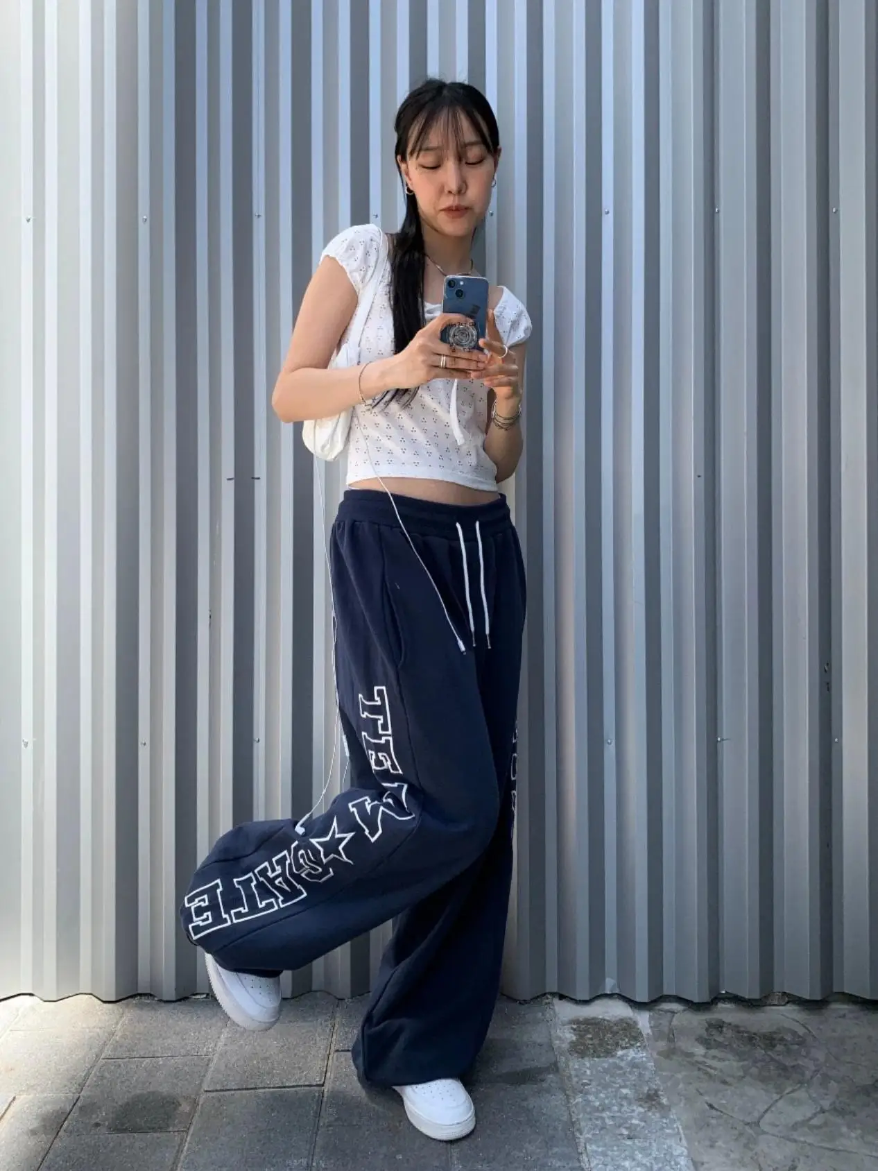ローウエストワイドレッグパンツアメリカンストリートSle刺繍ストレートカットカジュアルスウェットパンツ韓国版通勤Sle