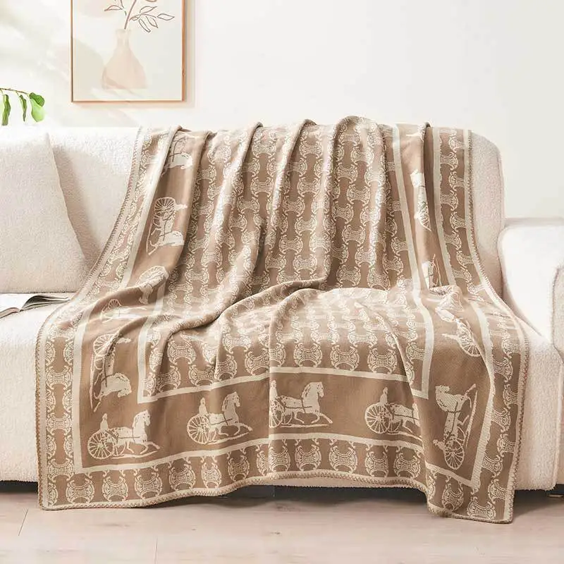 

Retro Carriage Printed Leisure Blanket Khaki Napping Office Shawl Cushion for Home Travel Skin-Friendly Sofa Cover Gift Blanket