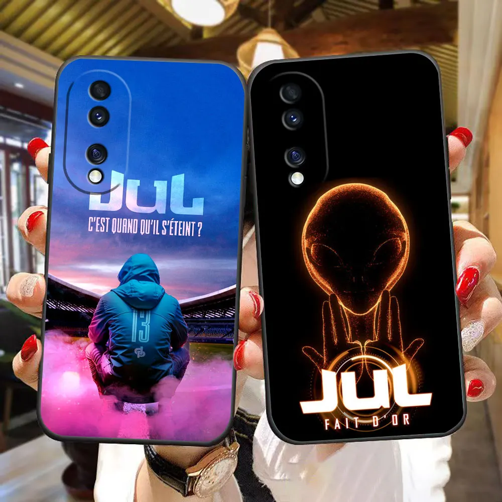 Jul C'est Blanc Pos…