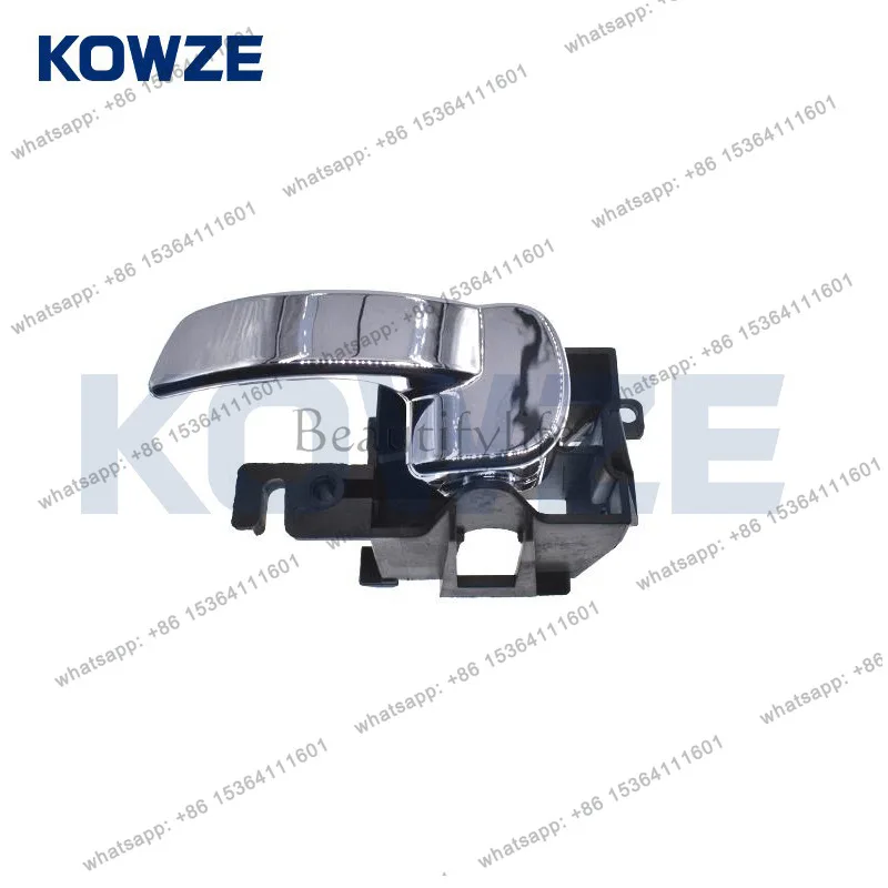 

80671-4X02B door inner handle left electroplating