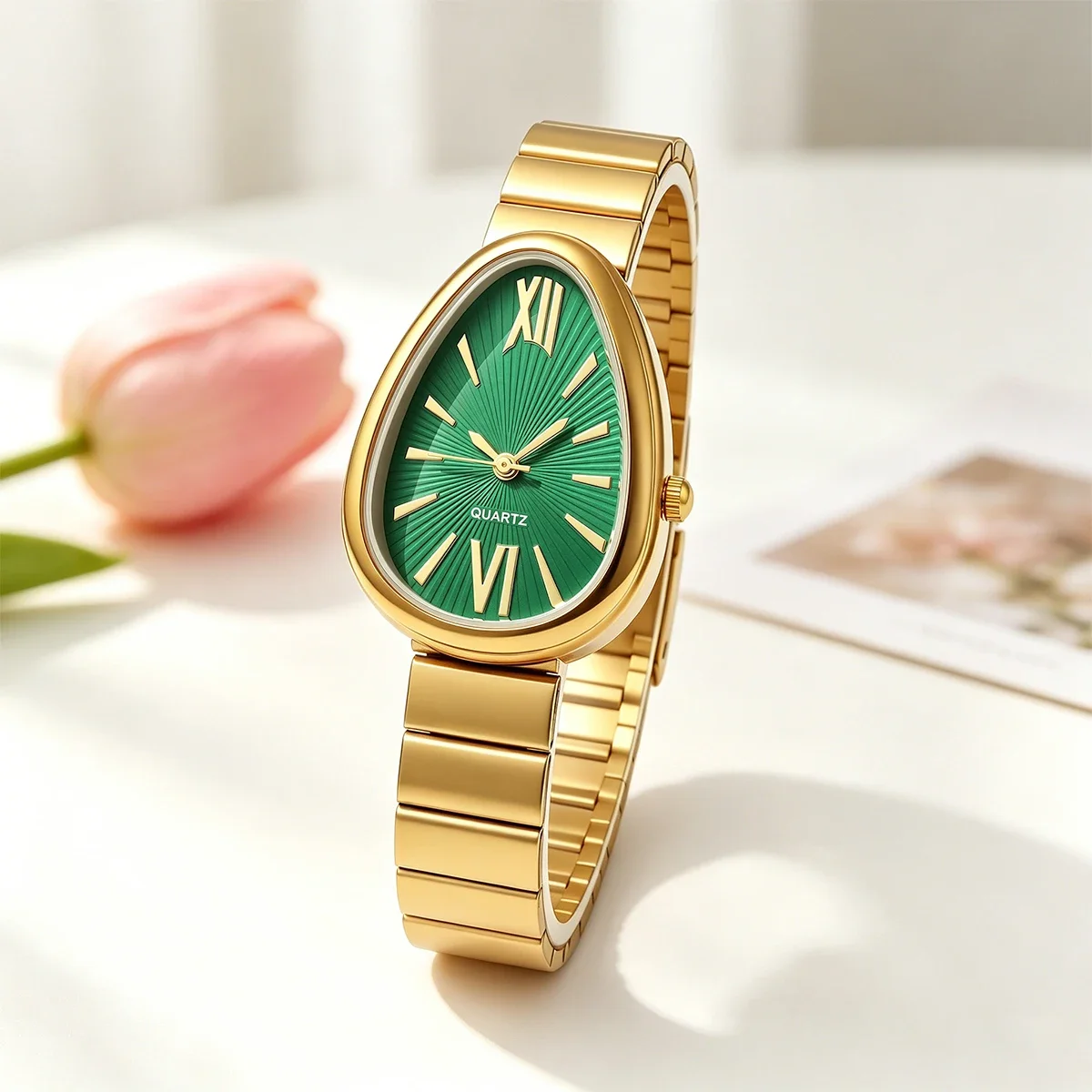 Women Oval Tear Drop Quartz Watch Dial Roman Numeral Gold Alloy Steel Band Analog Quartz Watches