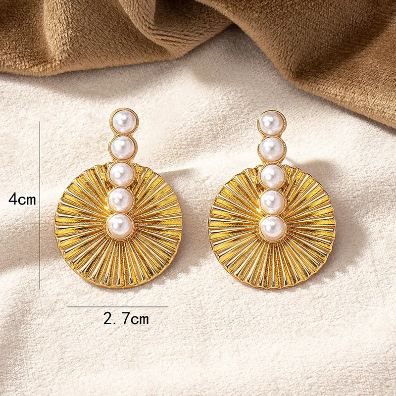 Alloy Electroplating Trend Earrings for Women Geometry Advanced Sense Inlaid with Pearl Round Shape Vintage Piercing Jewellery image 5