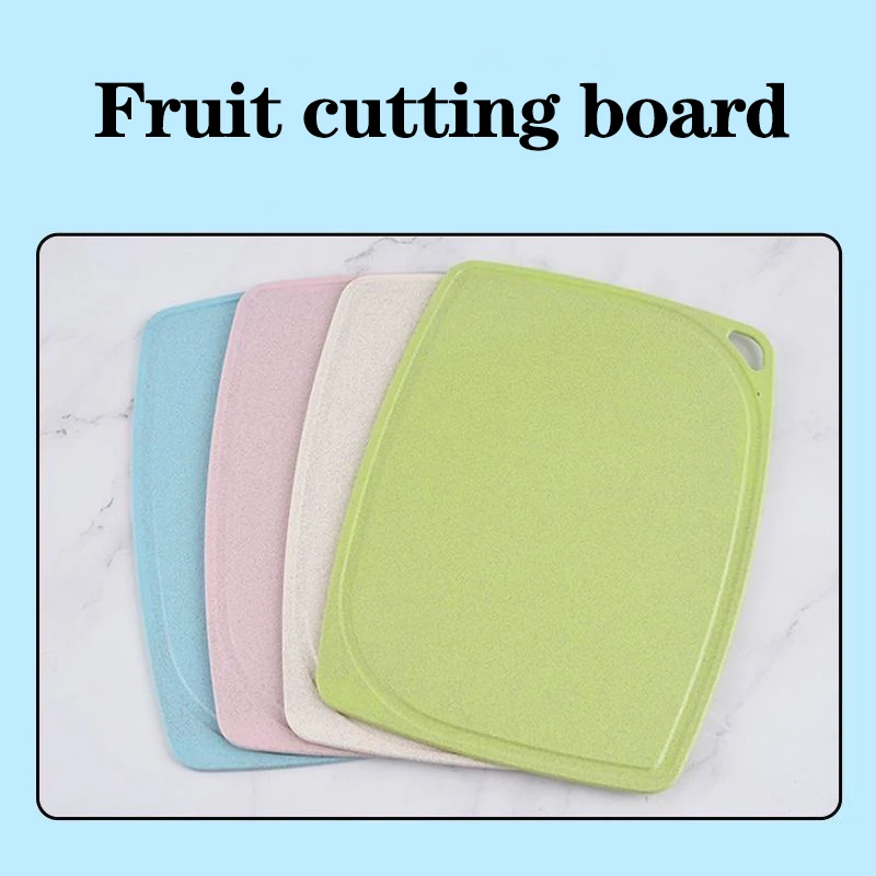 A tábua de cortar frutas doméstica, tábua de cortar auxiliar de cozinha e tábua de cortar infantil é conveniente e portátil