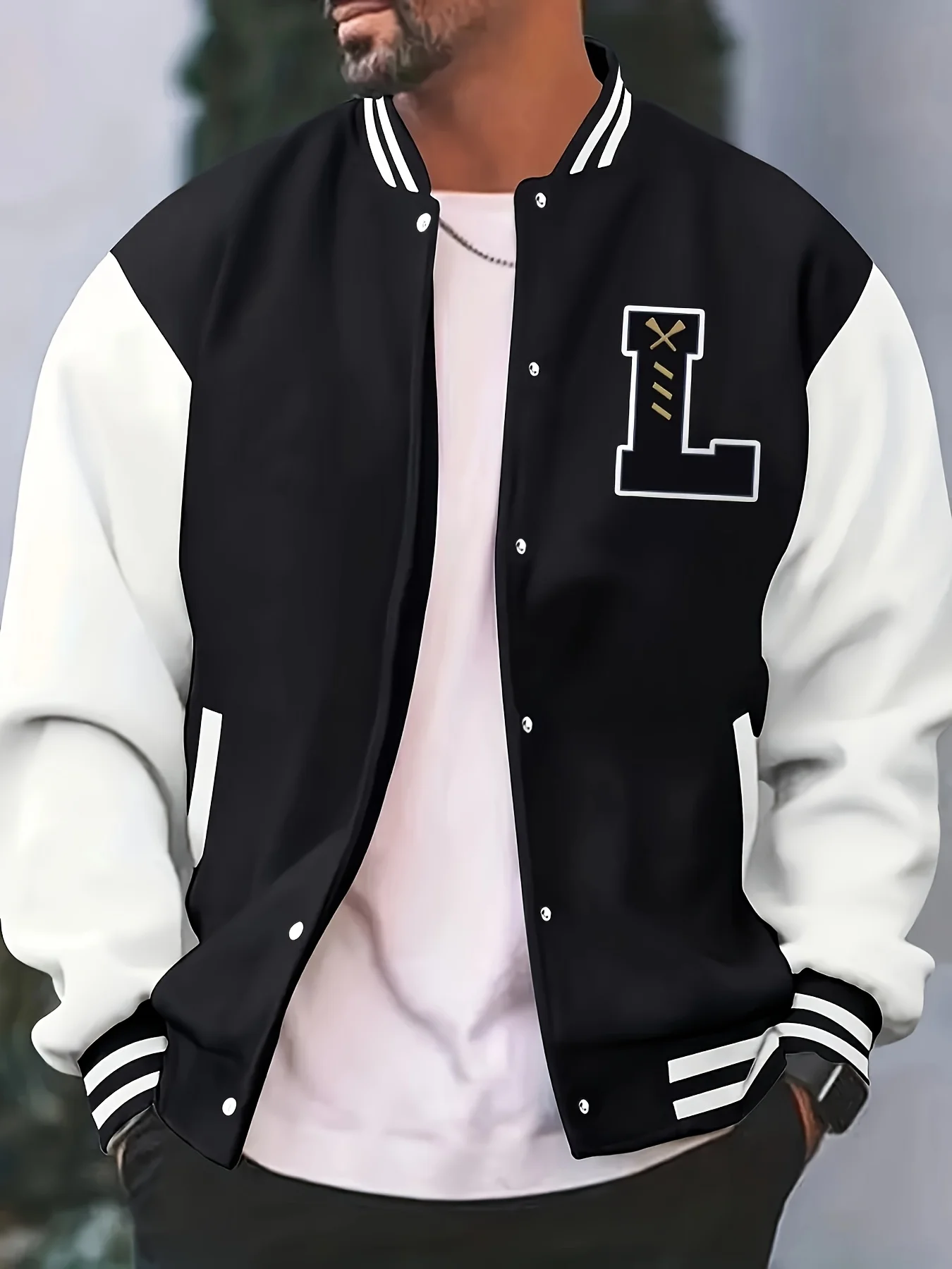 

Men's Contrasting Baseball Jacket Is Lightweight and Comfortable Suitable for Daily Wear During Spring Autumn and Winter Seasons