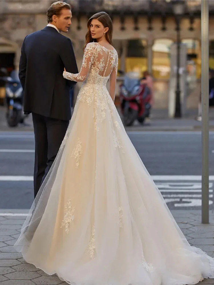 Luxury A Line V Neck Wedding Dresses For Women 2023 Long Sleeves Bridal Gowns Appliques Button Back Vestido De Novia