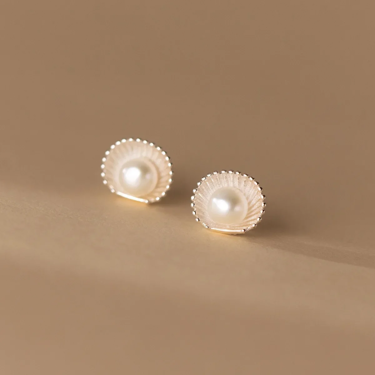 925 Sterling Silver  Earrings For Women Trendy Pearl Shell Earring Jewelry Prevent Allergy Party Accessories Gift