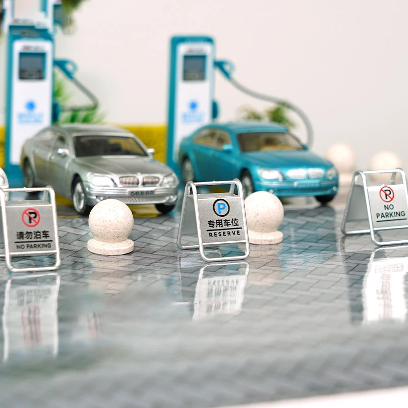 مصغرة محاكاة المرور وقوف السيارات لافتة نموذج أطقم طاولة الرمل سياج الطريق نموذج الملحقات من الديوراما