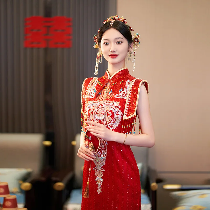 2024 New Xiuhe Bride Dress Cheongsam Chinese High-End Wedding Engagement Door Luxury Toast for Women