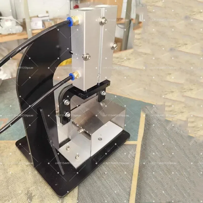 Foot Operated Pneumatic Rubber Strip Processing Equipment Equipped with 10 Replacement Blades