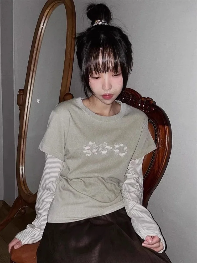 Woman T Shirts Y2k Tops O-neck Fake Two Contrast Color Striped Tees Long Sleeve Floral Camisetas Chic Casual Tshirt Ropa Mujer
