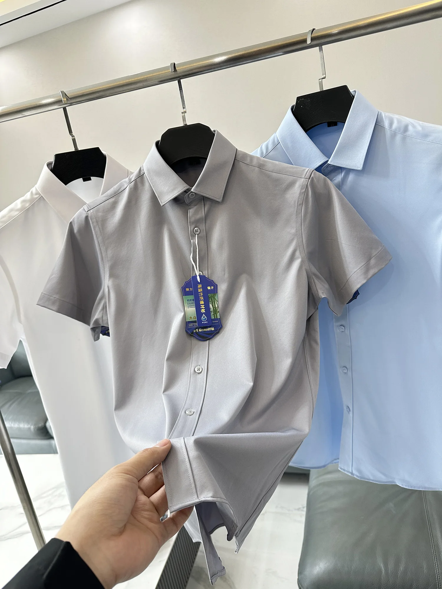 

Elastic Bamboo Fiber Men's Casual Shirt Anti-Wrinkle Non-Iron Short Sleeve Turn-down Collar Commute Fashionable Polyester Blend