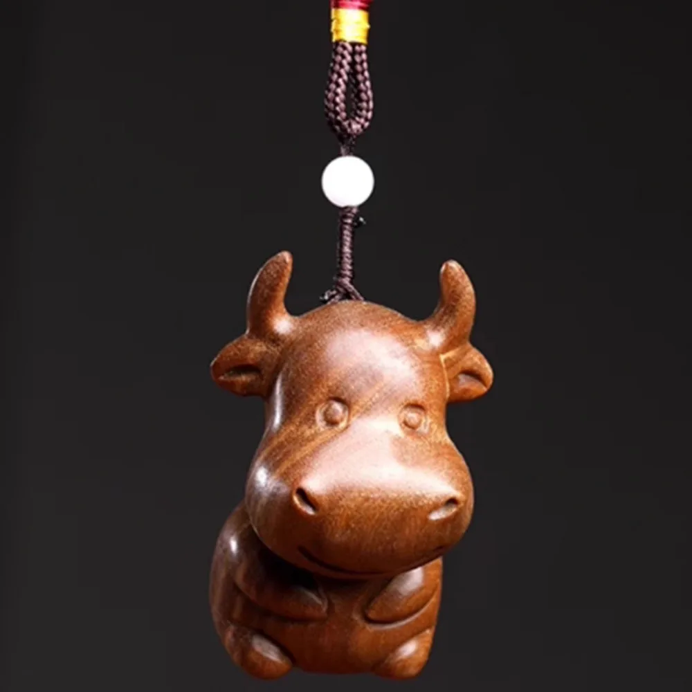 JW100 - 7CM Buffalo OX Green Sandalwood Sculpture Zodiac Animal Figurine Cute Calf Statue Car Bag Pendant Hanging Lucky Netsuke