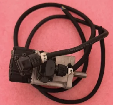 

100% Original R88M-1L1K530T-S2 R88M-1M10030T-BS2 R88M-1M20030T-BS2 Brand New 1 Year Warranty Fast Shipping