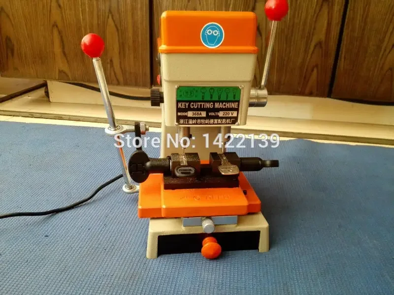 Universal key cutting machine and door key Cutting Machine Locksmith Equipment Key Duplicating Machine