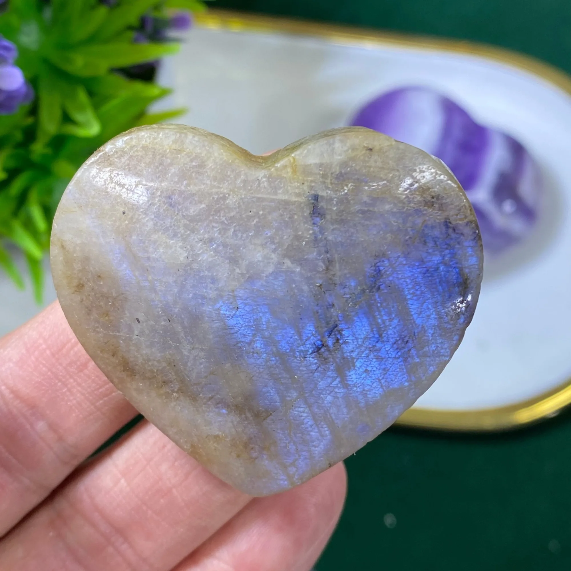 1pc Blue Moonstone Hand Carved Heart, Crystal Quartz love, Radiant Crystal Carving Palm Stone, Home Decor, Crystal Gifts