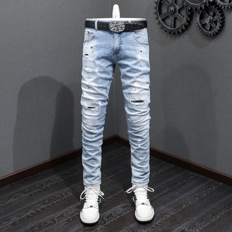 

Street Fashion Men Jeans Retro Light Blue Slim Fit Elastic Hole Ripped Jeans Men Stretch Trousers Painted Designer Hip Hop Pants