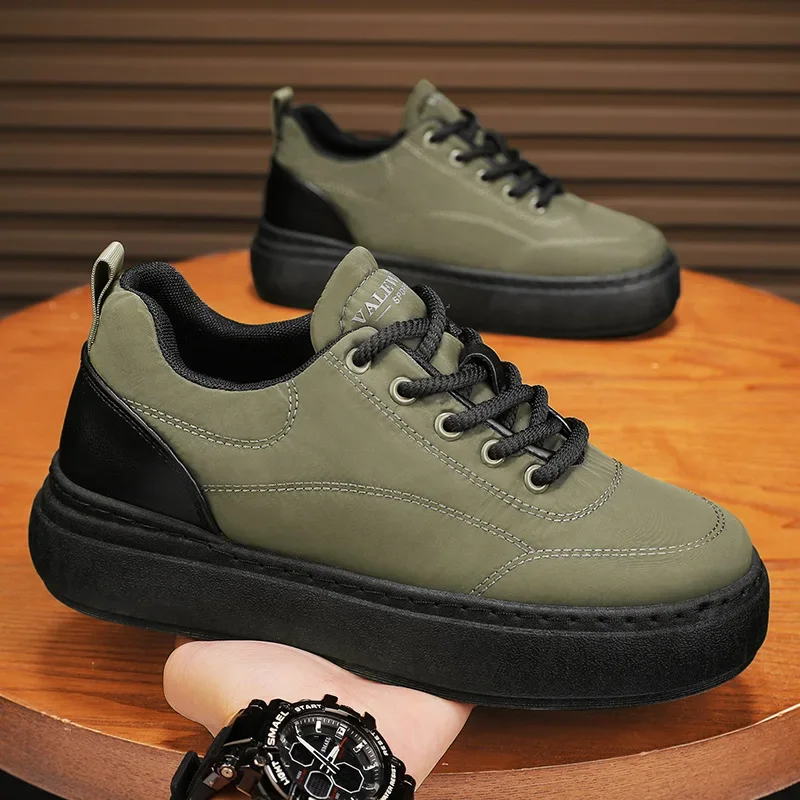 Winter Men's Thick-soled Casual Shoes Down Cloth Waterproof Lightweight Warm Outdoor Casual Shoes Plus Velvet Thickened Sneakers