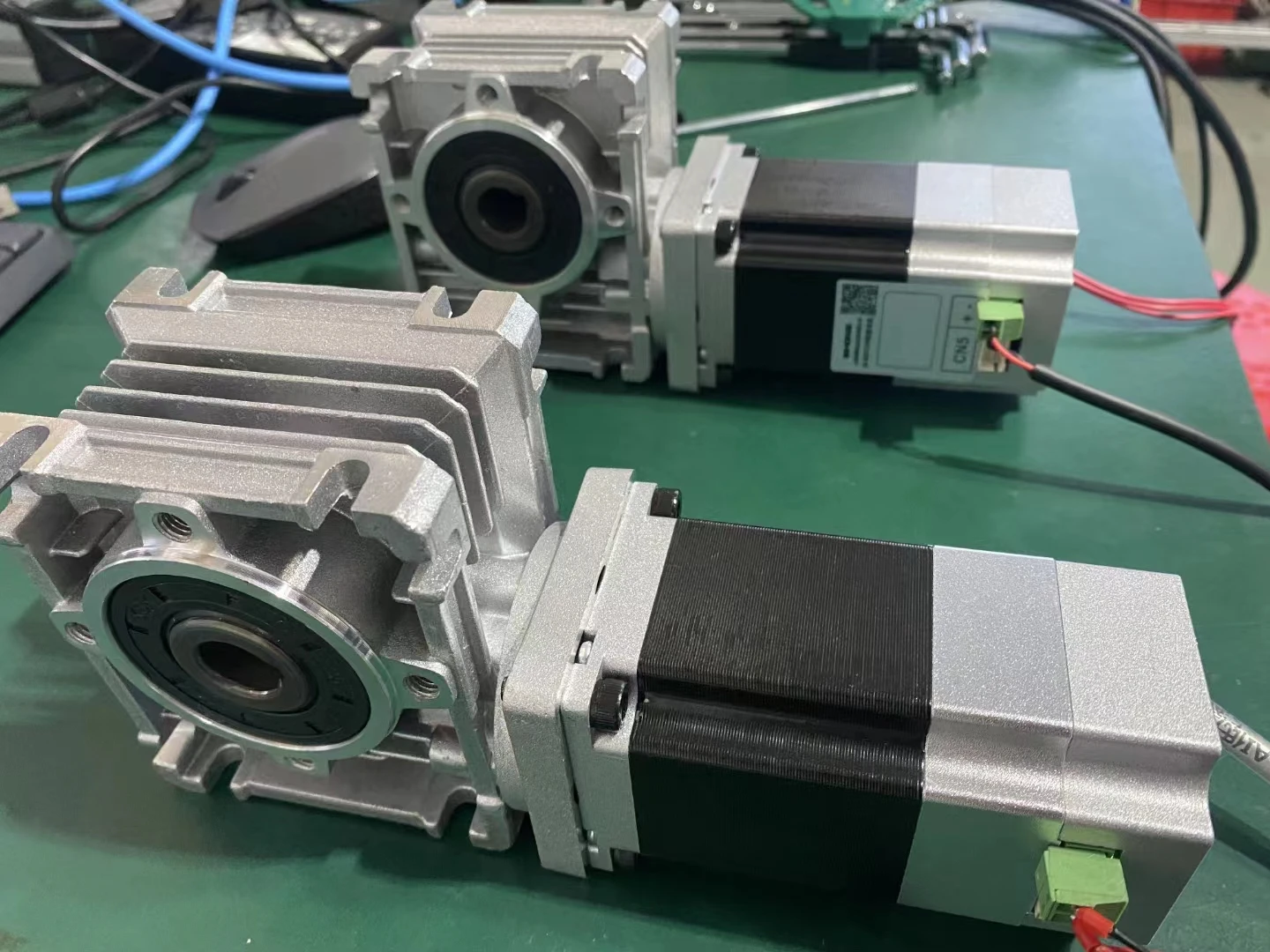 Siheng Sihong Motor Factory's 80mm RS485 Integrated Servo Motor Driver 750W 3000rpm 2.4nm 72V 48VDC for AGV Permanent Magnet