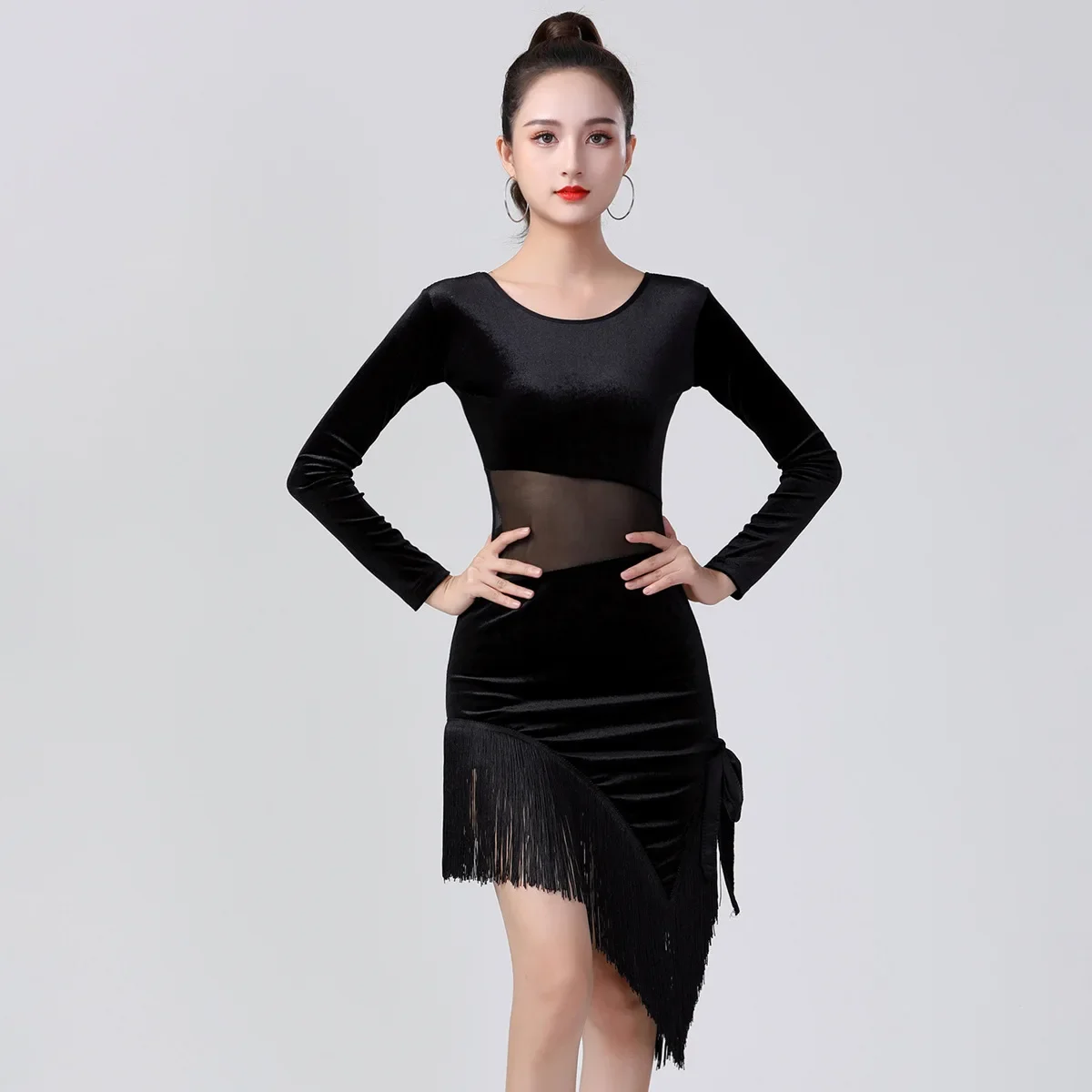 

Black Latin Dance Dress Short-sleeve Latin Dance Tassel one-piece dress for women female Ballroom tango Cha Cha Rumba Costumes