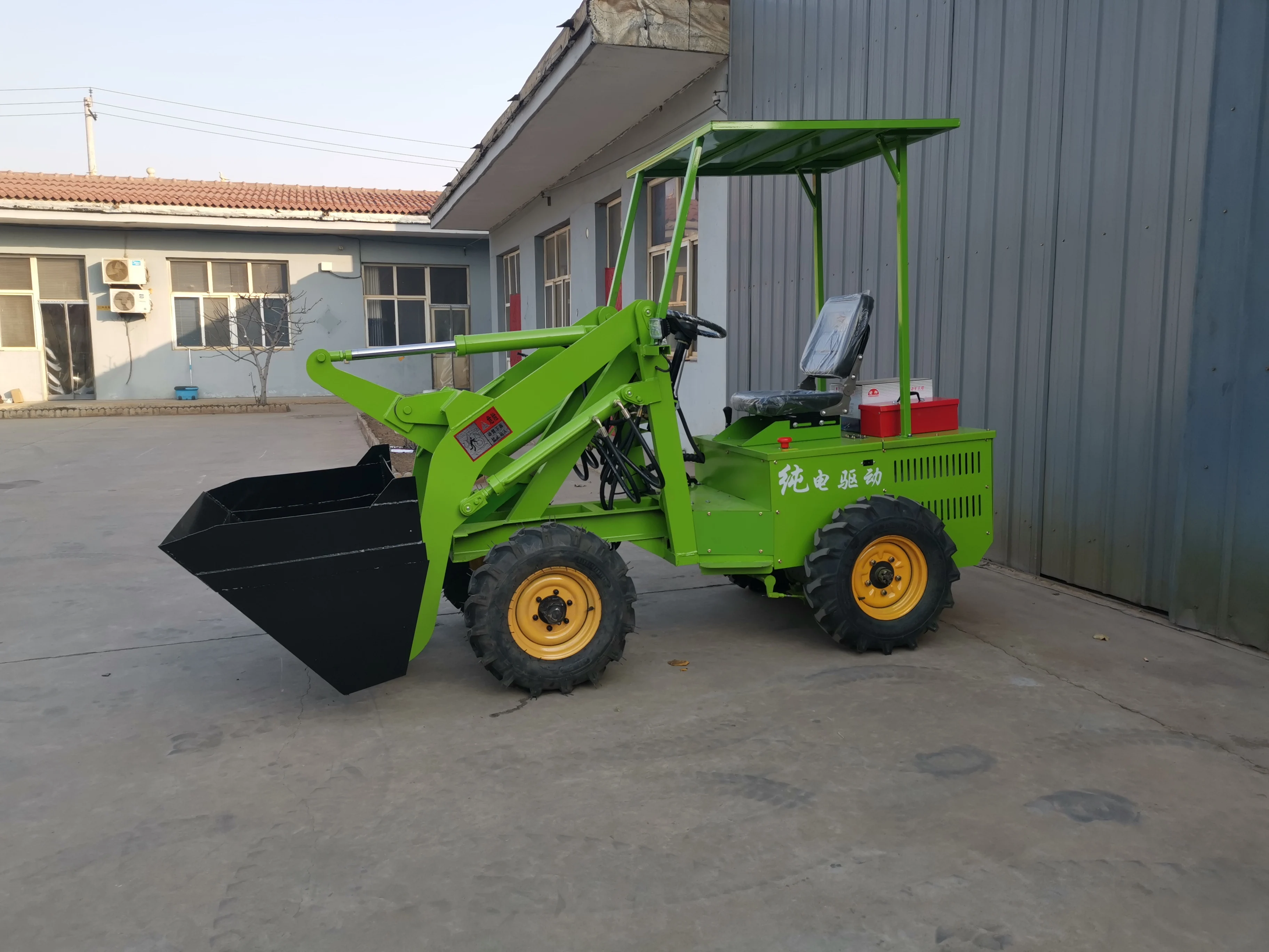 Mini Shovel Articulated Battery Farm Mini Wheel Electric Loader for Sale CE China Small Battery 4 Wheel Drive Loader