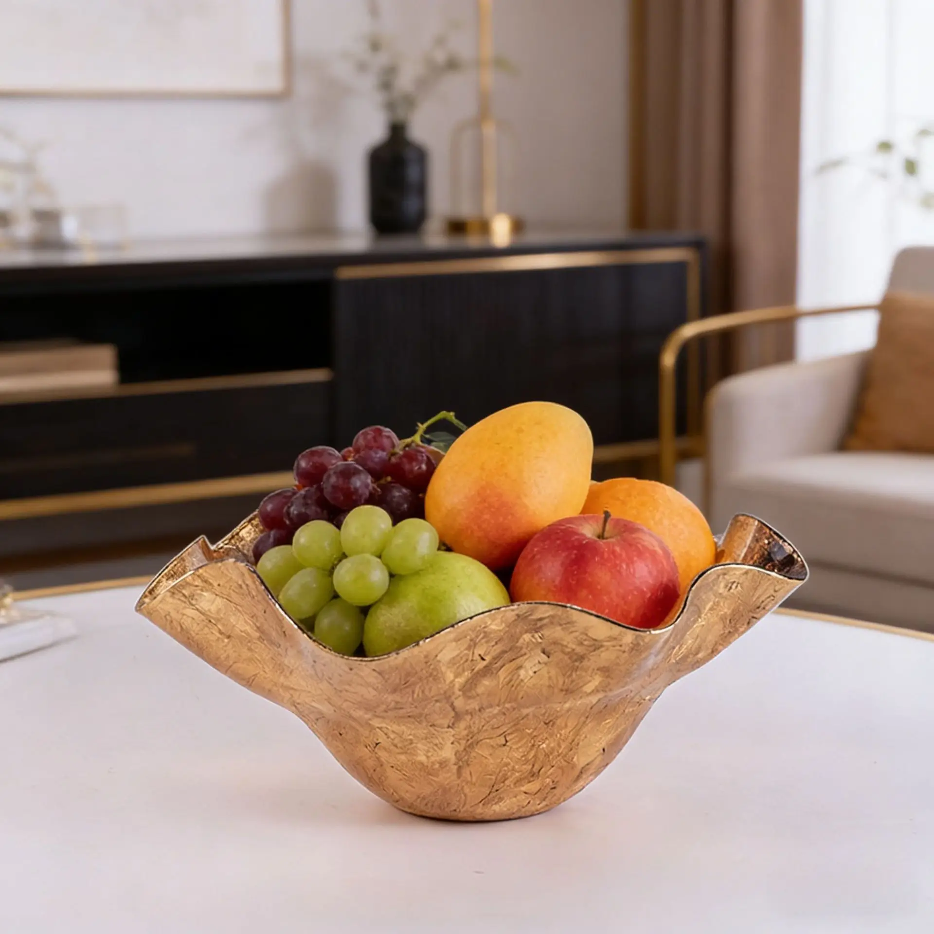 Simple light luxury modern gold foil fruit plate lace design model room living room decorative glass vase fruit plate irregular