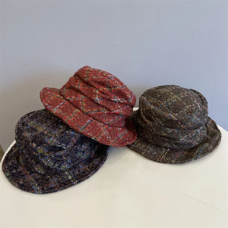 

Japanese Color Tweed Flat Top Short Brim Basin Hat for Girls 2025 Autumn and Winter New High-end Warm Thickened Top Bucket Hat