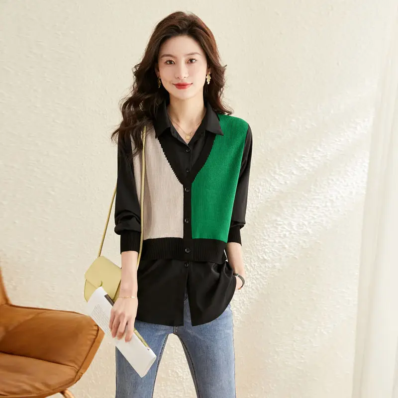 Поддельные две рубашки, сращенный свитер для женщин весной и осенью 2024, новая вязаная корейская версия, свободная базовая рубашка с длинными рукавами