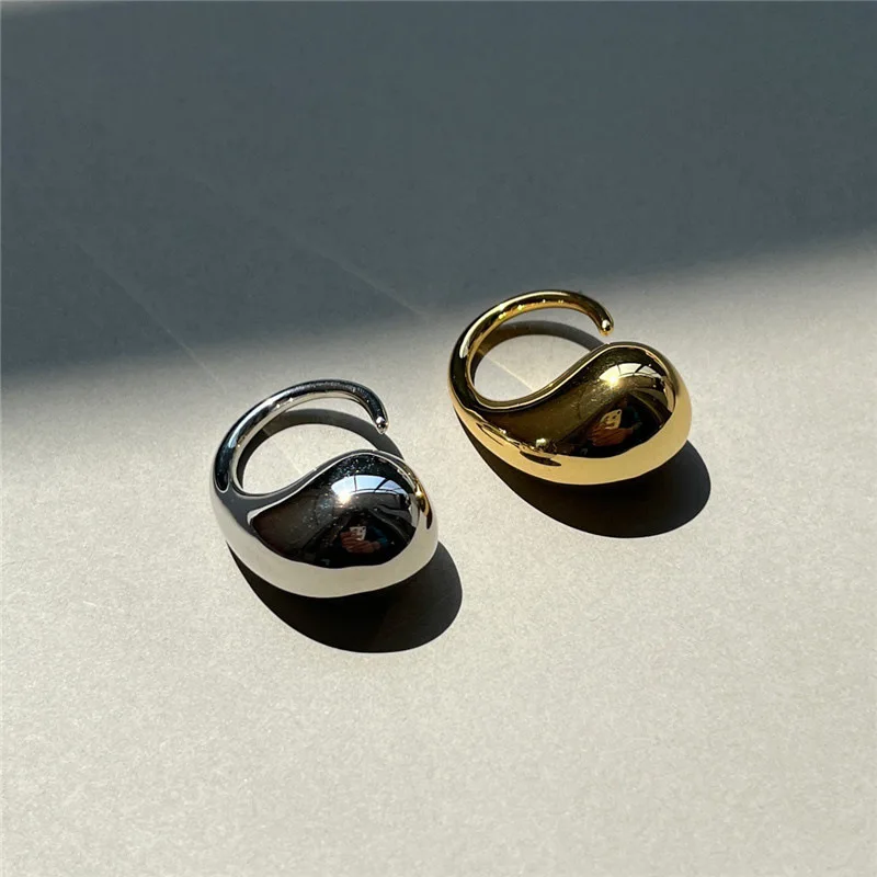 Trendy Metal Water Droplet Charms Big Rings for Women Golden Silver Color Chunky Statement Finger Ring Simple Jewelry Gift