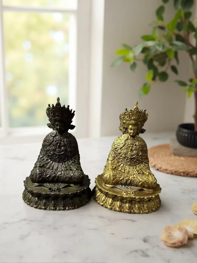 Antique Copper Alloy Jowo Shakyamuni Buddha Mini Statue Tibetan Buddhism Figurines Old Patina Desktop Ornament Deecoration Craft