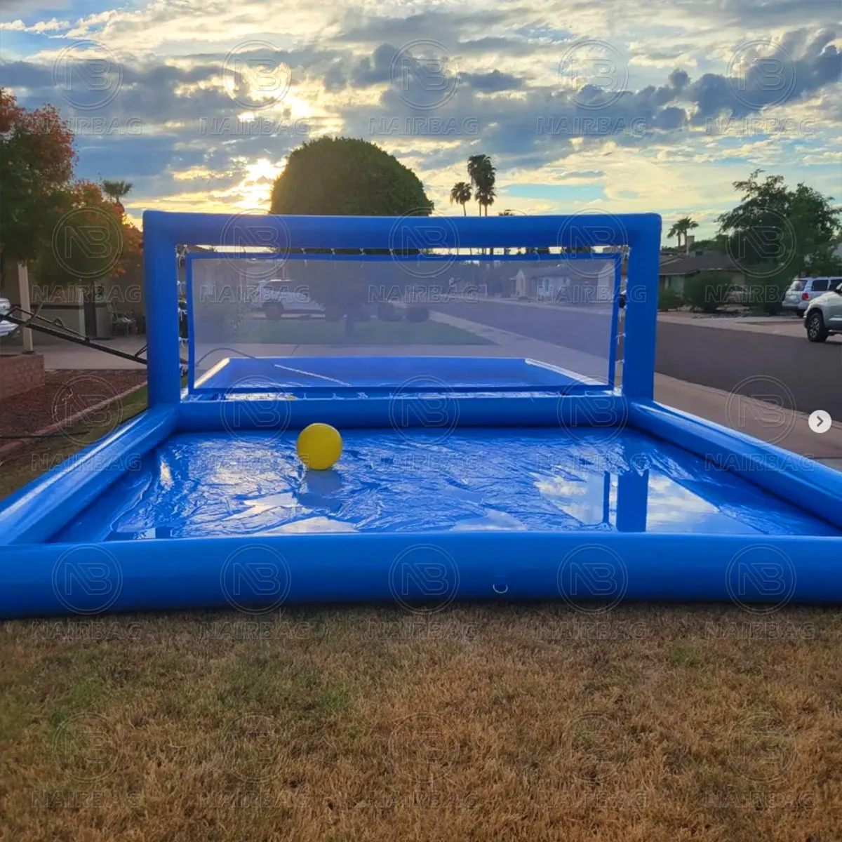 2026 كرة طائرة شاطئية قابلة للنفخ، ملعب مائي لحمام السباحة، ملعب كرة طائرة مائية عملاق قابل للنفخ مع مضخة هواء