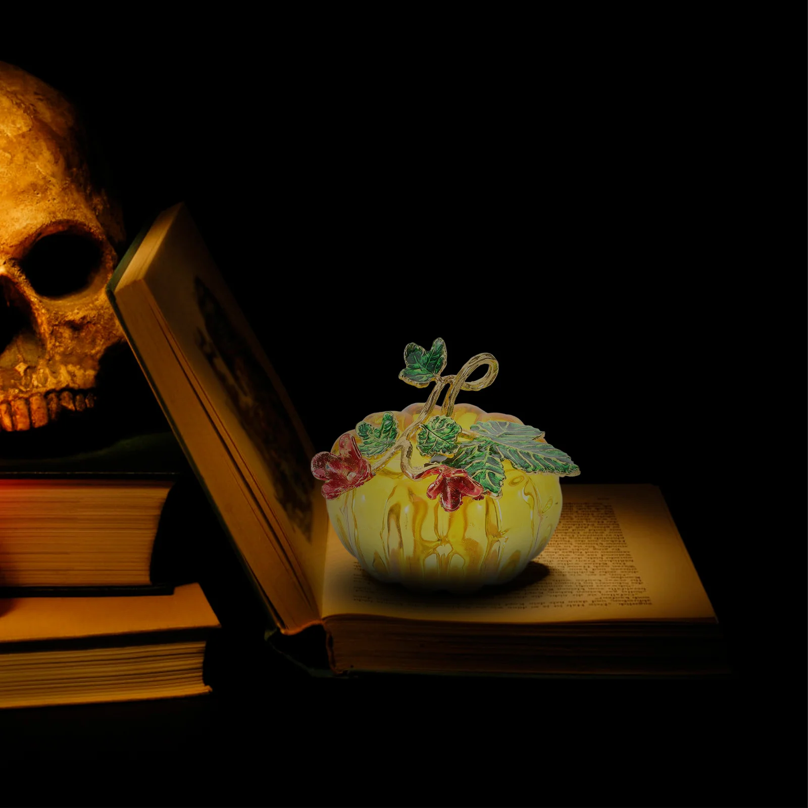 

Small Glass Pumpkin Ornament Chic Realistic Pumpkin Decoration for Desk Outdoor Garden Tea Table Decor Desk Decor