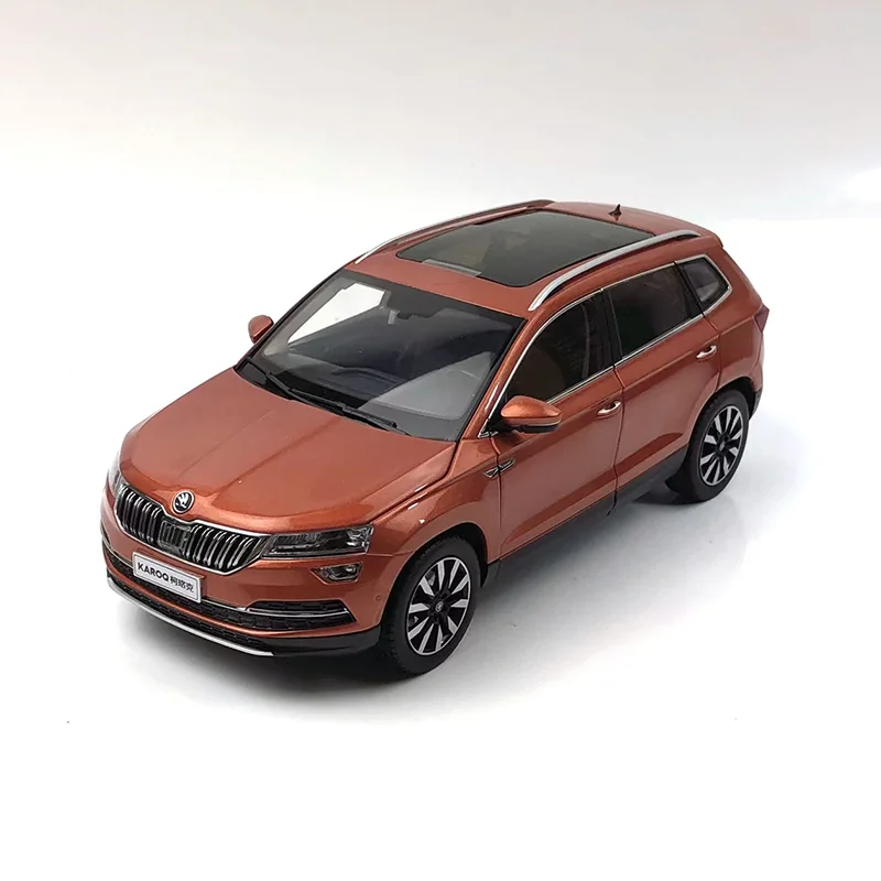 

Diecast 1:18 Scale SKODA KAROQ Alloy Car Model Collection Souvenir Display Ornaments Vehicle Toy Gift