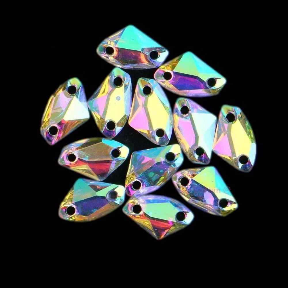 Axtförmige Harz-Strasssteine zum Aufnähen, AB-Farbe, flache Rückseite, heteromorphes Strass für Kleidung, Accessoires, Schuhe – Detail 1