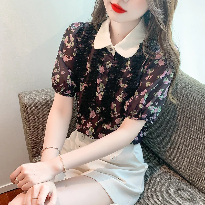 Pink floral short sleeved shirt for women\'s 2024 summer new contrasting lapel bubble sleeve French loose chiffon top