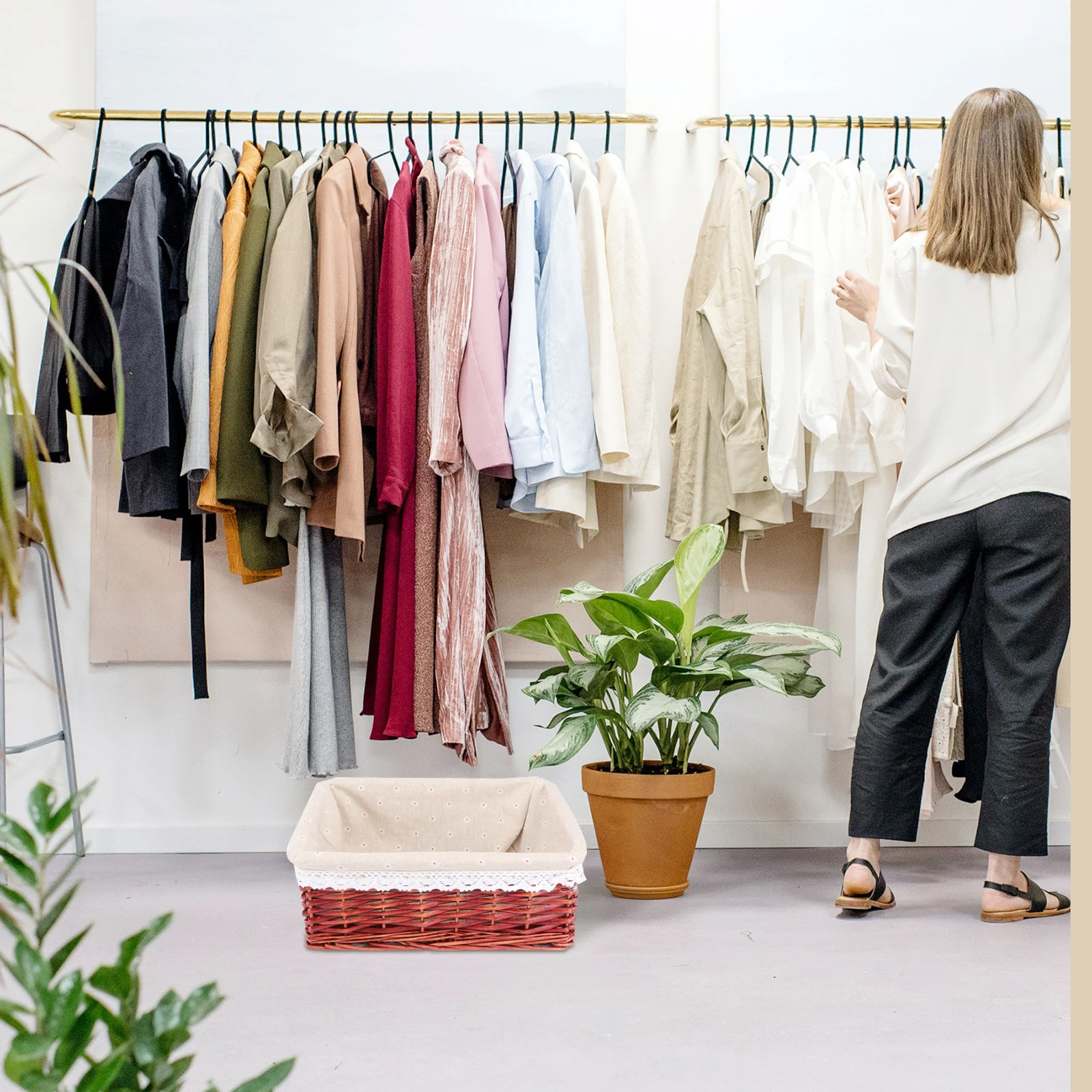 

Wicker Storage Basket Large Capacity Laundry Sorting Box Floor Closet Organizer Fabric Lined 35*25*14Cm Brown