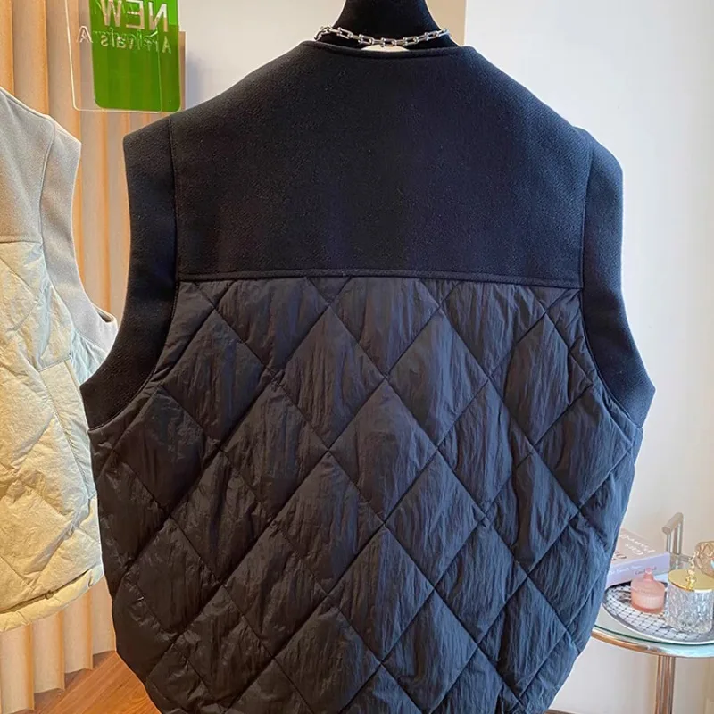 

Ladies Winter Thiened Woolen Patchwork Diamond Cotton Vest Coat Large Size round Ne Button Casual oulder Pad Faion