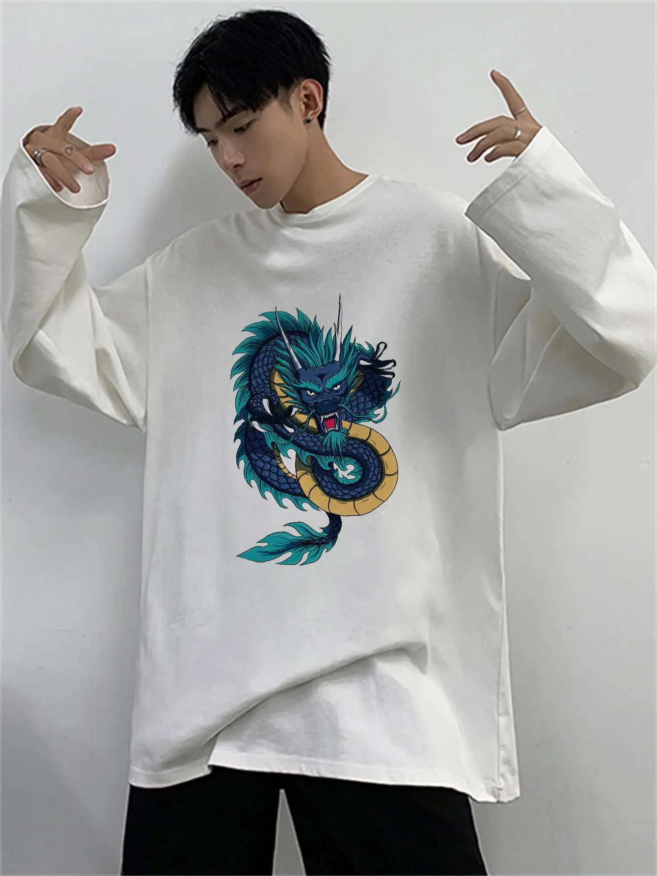 Cartoon Dragon Graphic Men Vintage T-shirts Autumn Oversize Unisex Long Sleeve Tees Crew Neck Y2k Hip Hop Male Streetwear