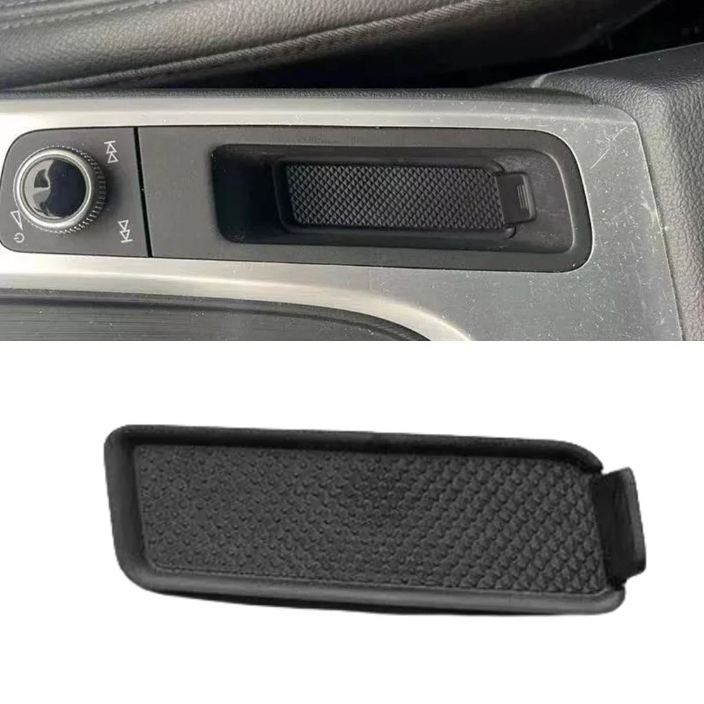 Auto-Mittelkonsolen-Verschiedenesskastendichtung für A4 B9 A5 S5 Q5L 8WD 863301   Handschuhfach Dichtung Aufbewahrungsbox Pad Getränkehalter Pad