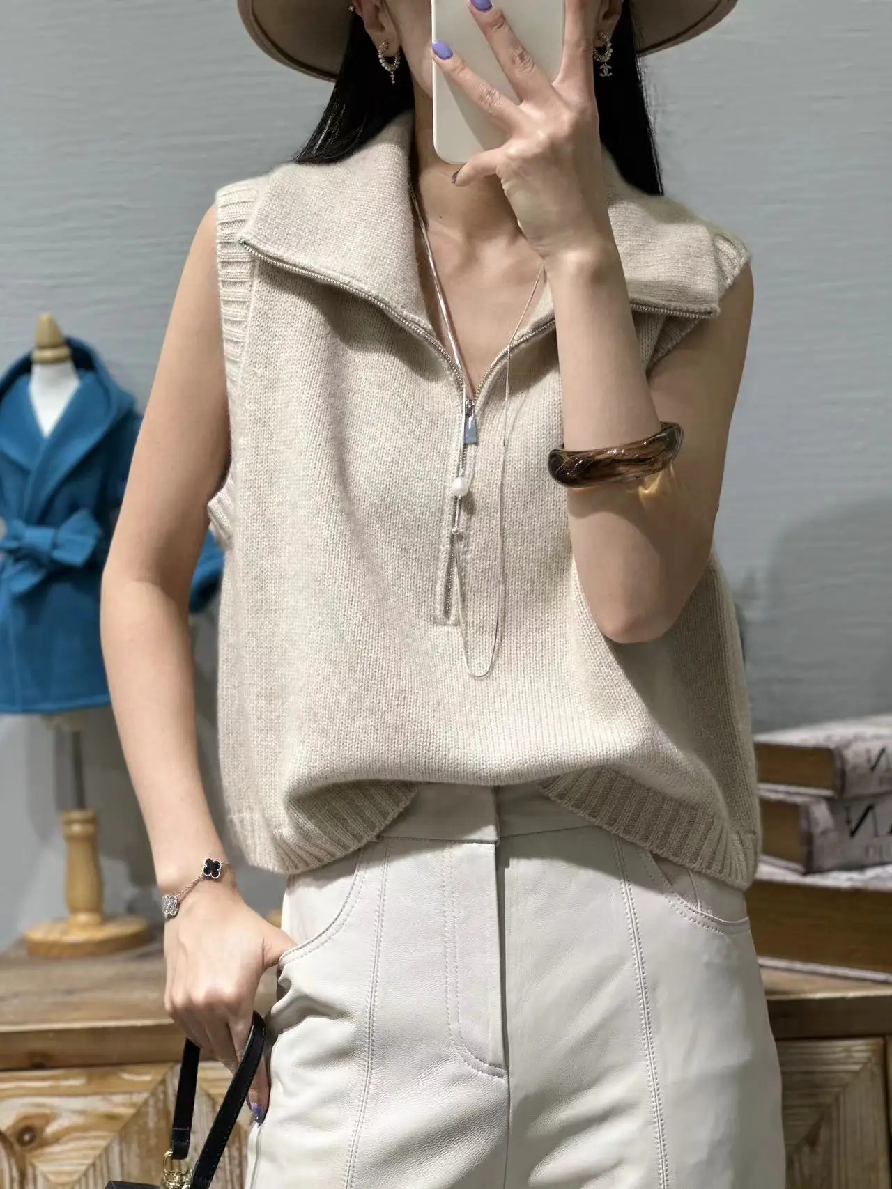 Female Loose Cashmere Vest, High-End, High-End, Zipper, Monochromatic, Early Autumn, New, 2023