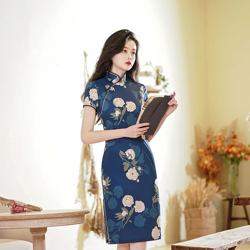 Chinese Style New Cheongsam Slim Fit Fashion Design Dress Retro plus Size Women's Clothing Costumes
